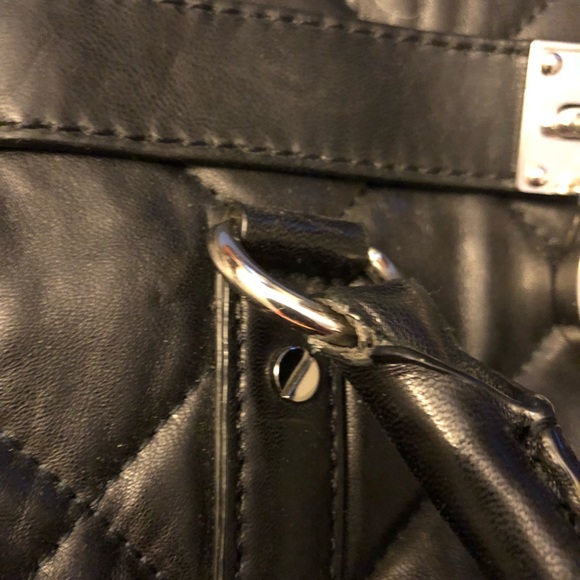 Michael Kors Quilted Hamilton Tote [MOVING SALE!‼️🚨] - Picture 7 of 8